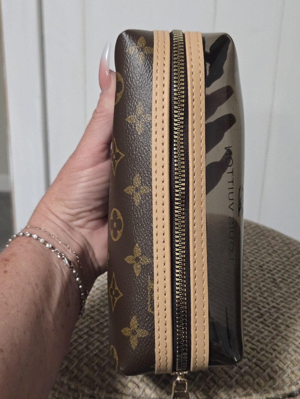 New Monogram & Clear Makeup Case - Picture 7 of 10